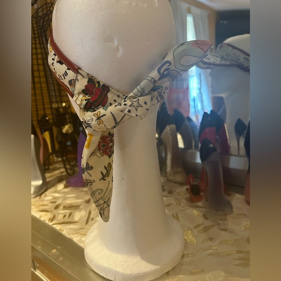 SUPER RARE GUCCI Vintage Mermaid Tattoo Stars Tie Visor!!! - Picture 4 of 16